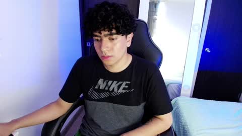 Nicolas online show from 02-23-25, 10:20