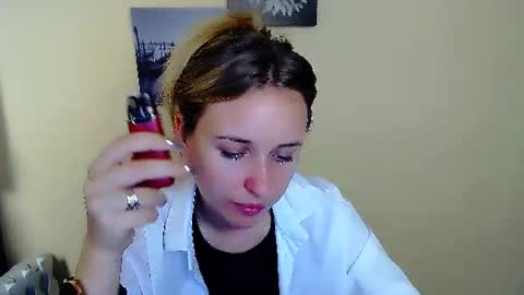 Snapshot of _nicole_new chatting on 08-09-26, 07:57 Nica online show from 08-09-26, 07:57