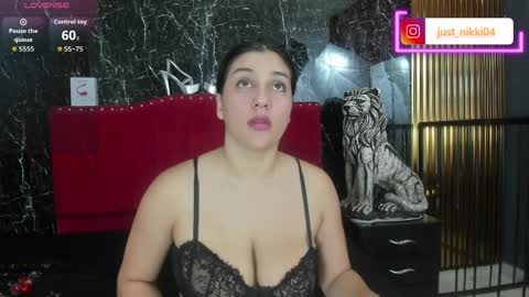 Snapshot of _nicolesweet1 chatting on 03-31-26, 03:23 NicoleSweet1 online show from 03-31-26, 03:23