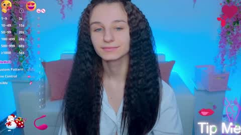 Nika online show from 01-15-25, 01:31