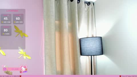 Snapshot of _nina_sweet chatting on 01-04-25, 03:17 online show from 01-04-25, 03:17