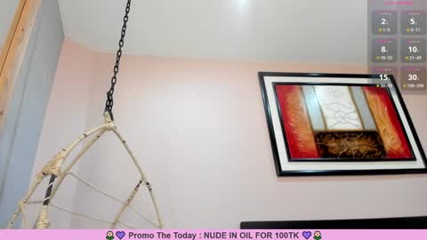 Snapshot of _nina_sweet chatting on 01-29-25, 03:04 online show from 01-29-25, 03:04