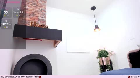Snapshot of _nina_sweet chatting on 03-04-25, 03:04 online show from 03-04-25, 03:04