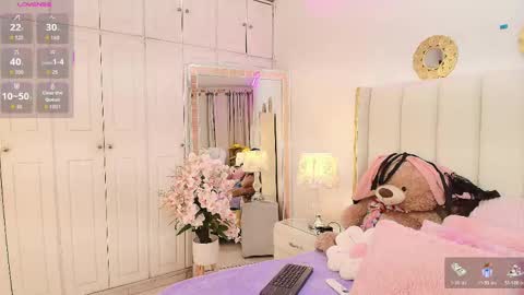  ninafox online show from 05-14-26, 08:26