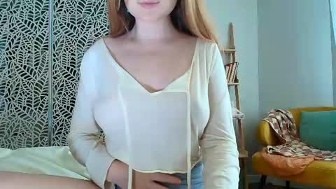 Snapshot of _o0o__ chatting on 06-15-26, 09:11 Adalin online show from 06-15-26, 09:11