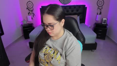 Olivia jones online show from 02-21-26, 12:06