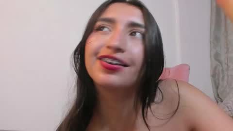 Orquidea  online show from 12-19-25, 02:24