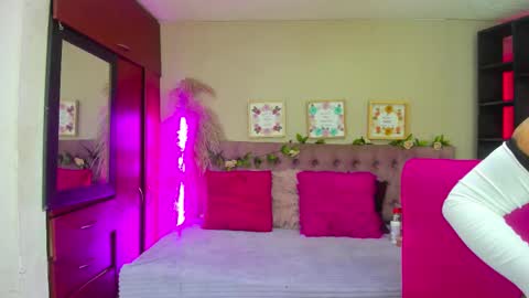 pamela online show from 11-25-25, 01:00