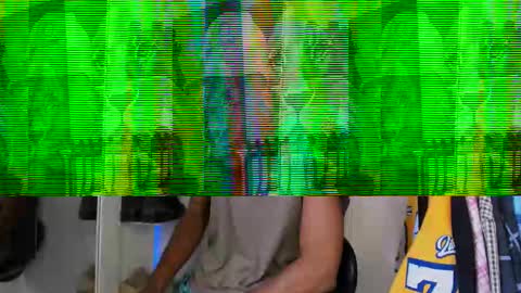 Snapshot of _pantera_09 chatting on 12-17-25, 06:36 Kevin online show from 12-17-25, 06:36