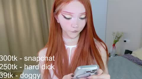 Snapshot of _paprika chatting on 11-15-25, 08:27 _paprika online show from 11-15-25, 08:27