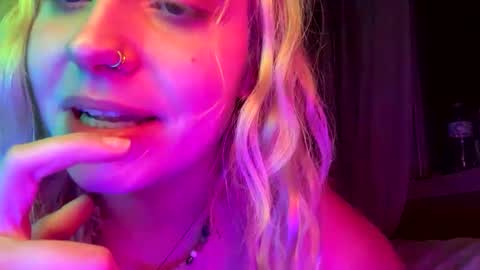 _peaceoutgirlscout_ online show from 09-23-25, 08:50