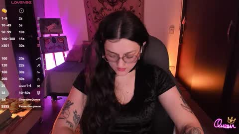 Snapshot of _peach__ chatting on 03-03-26, 03:01 violeta ig online show from 03-03-26, 03:01