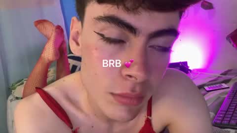 esteban online show from 07-18-26, 03:44