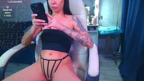 Ilona online show from 03-29-26, 11:32