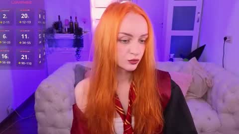 Snapshot of _pink_wassabi_ chatting on 11-02-25, 09:50 Maisie online show from 11-02-25, 09:50