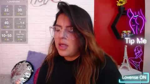 Laura online show from 12-16-25, 09:31