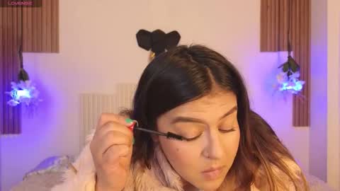 Laura online show from 02-23-26, 06:49