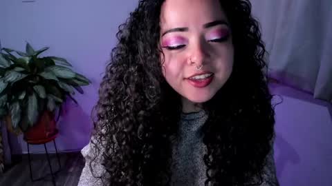 Snapshot of _purplecherry_ chatting on 05-10-26, 02:39 Cherr online show from 05-10-26, 02:39