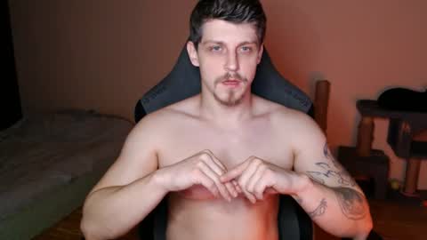 Snapshot of _purrari chatting on 06-18-26, 12:11 Vampire online show from 06-18-26, 12:11