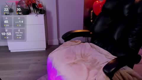 Rina online show from 03-13-26, 01:34