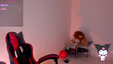 Snapshot of _rachell1 chatting on 10-22-25, 08:58 Stefany online show from 10-22-25, 08:58