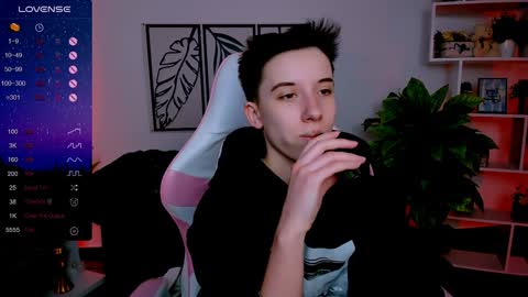 Rein online show from 02-03-25, 06:13