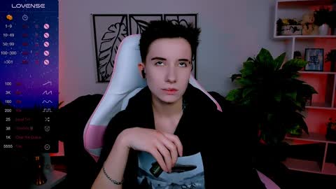 Rein online show from 02-03-25, 09:19