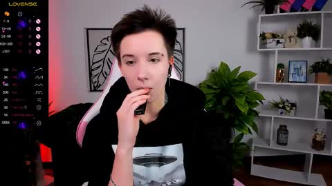 Rein online show from 03-04-25, 06:04