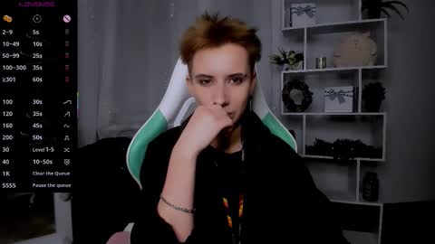 Rein online show from 12-16-25, 06:57