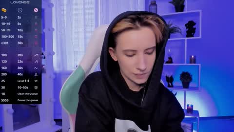 Rein online show from 03-29-26, 02:17