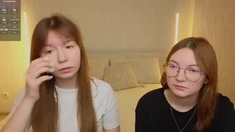 LISSAPVT IS OPEN online show from 07-01-26, 04:03
