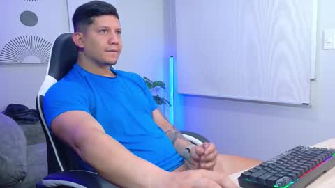 Roberto online show from 03-04-26, 12:11