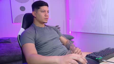 Roberto online show from 03-09-26, 12:53