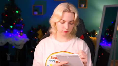 Snapshot of _rockstone_ chatting on 12-21-24, 02:26 Rock stone online show from 12-21-24, 02:26