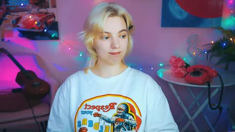 Snapshot of _rockstone_ chatting on 12-23-24, 07:17 Rock stone online show from 12-23-24, 07:17