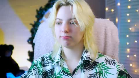 Snapshot of _rockstone_ chatting on 01-18-25, 04:15 Rock stone online show from 01-18-25, 04:15