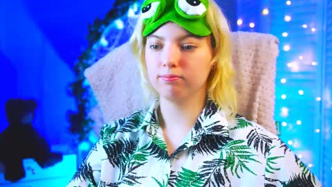 Snapshot of _rockstone_ chatting on 01-18-25, 07:49 Rock stone online show from 01-18-25, 07:49