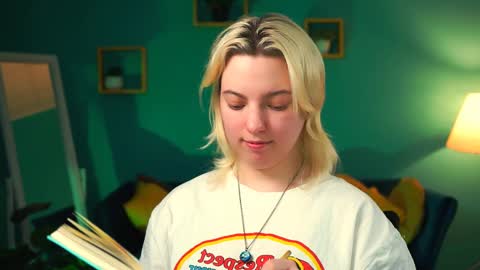 Snapshot of _rockstone_ chatting on 01-25-25, 07:28 Rock stone online show from 01-25-25, 07:28