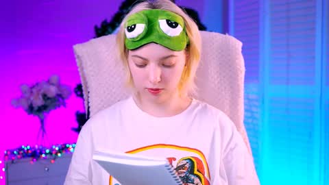 Snapshot of _rockstone_ chatting on 01-26-25, 07:21 Rock stone online show from 01-26-25, 07:21