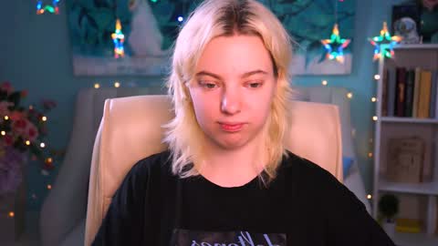 Snapshot of _rockstone_ chatting on 02-04-25, 08:13 Rock stone online show from 02-04-25, 08:13