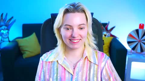 Snapshot of _rockstone_ chatting on 02-05-25, 11:12 Rock stone online show from 02-05-25, 11:12