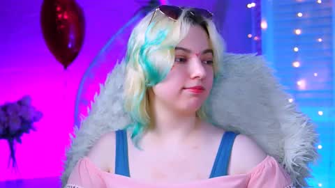 Snapshot of _rockstone_ chatting on 02-14-25, 07:17 Rock stone online show from 02-14-25, 07:17