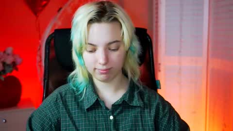 Snapshot of _rockstone_ chatting on 02-18-25, 05:09 Rock stone online show from 02-18-25, 05:09