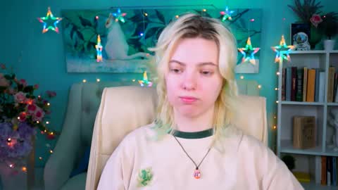 Snapshot of _rockstone_ chatting on 03-08-25, 04:23 Rock stone online show from 03-08-25, 04:23