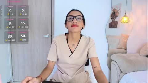 Snapshot of _samara_smith_ chatting on 10-08-25, 07:44 SAMARA SMITH online show from 10-08-25, 07:44