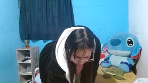 Snapshot of _sammanttha chatting on 02-14-25, 09:43 Sammy online show from 02-14-25, 09:43