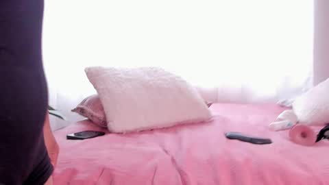 Snapshot of _sandy_s_ chatting on 02-18-25, 04:15 Sandyy online show from 02-18-25, 04:15