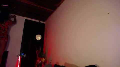  SantaLove  online show from 01-25-25, 11:32