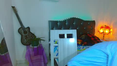 santi online show from 04-12-26, 12:15