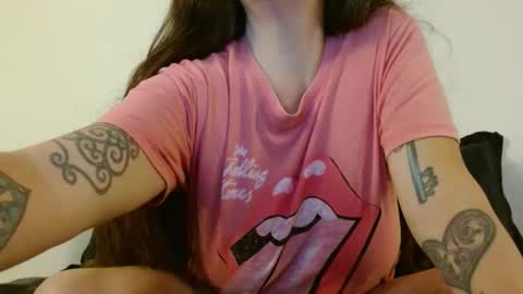 Snapshot of _sara_lynn_ chatting on 01-09-26, 03:04 Sara Lynn online show from 01-09-26, 03:04